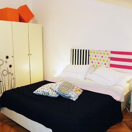 Family Friendly Apartments Pula Ruang foto